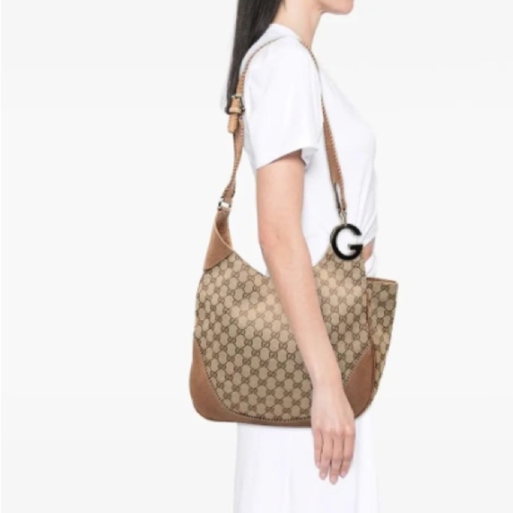 Authentic Gucci Brown GG Supreme Canvas Shoulder Bag with Leather Trim